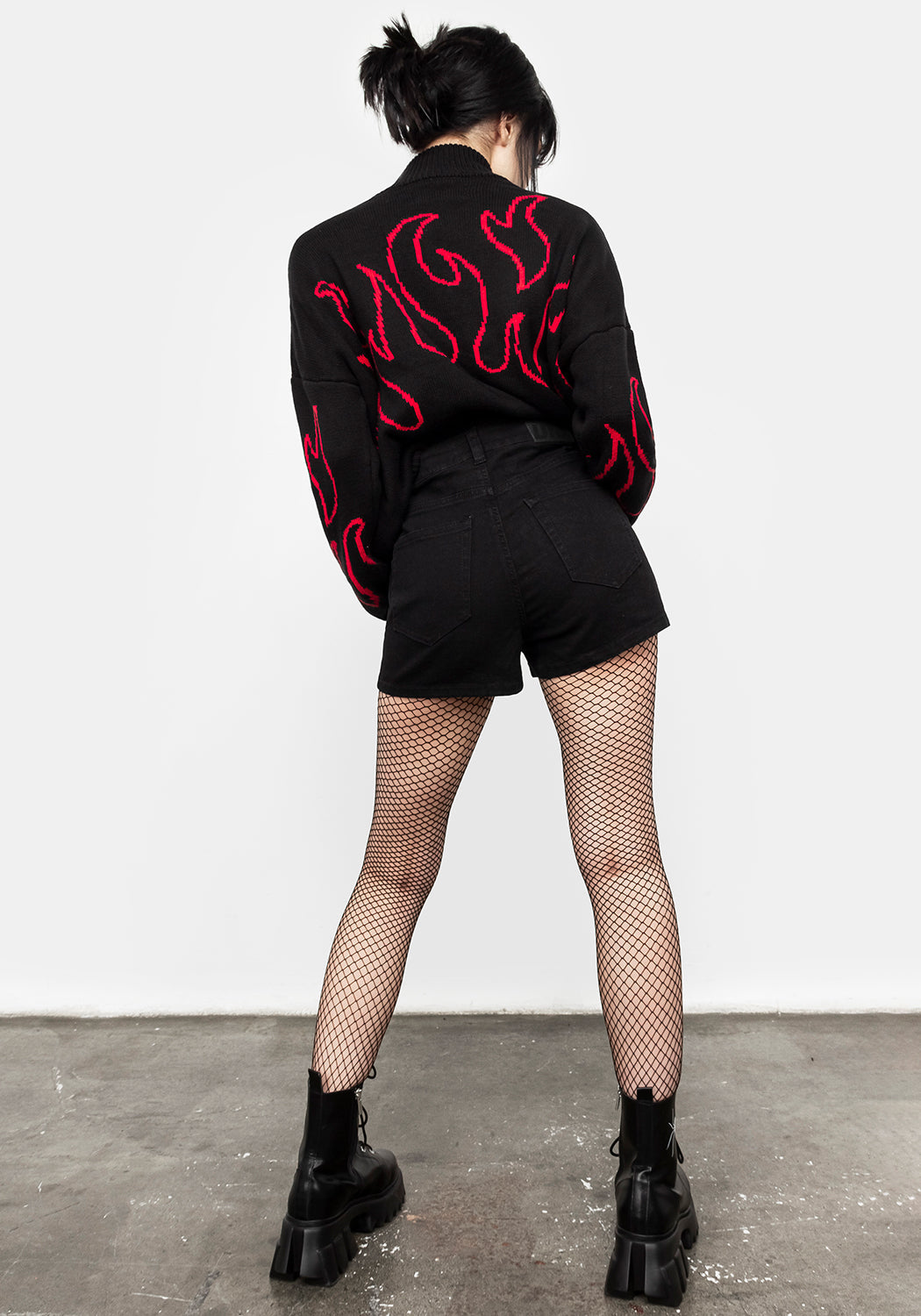 Andromeda Slim Fit Short