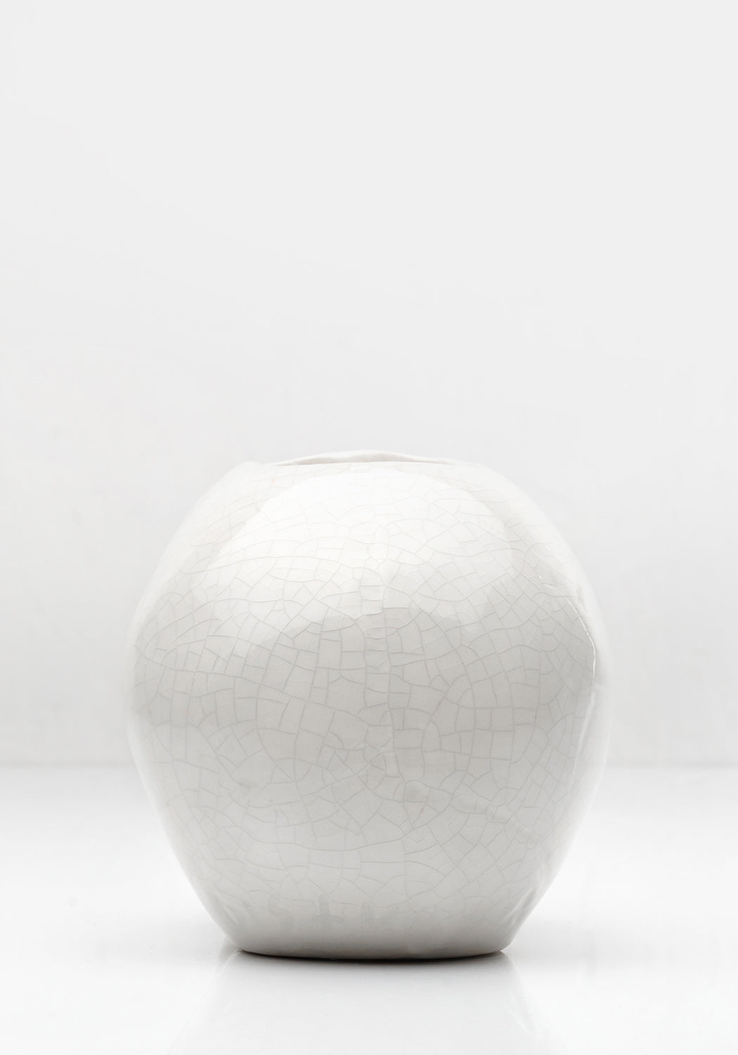 CRYING SKULL CANDLE HOLDER