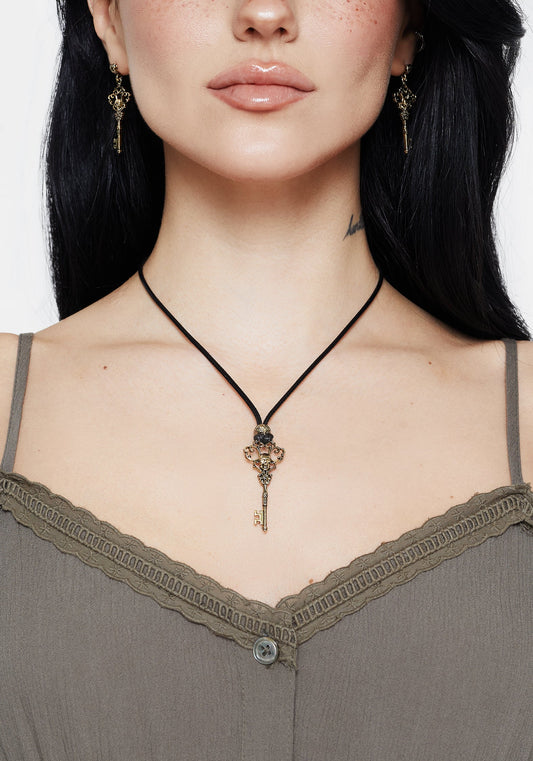 Genesta Skull Key Cord Necklace