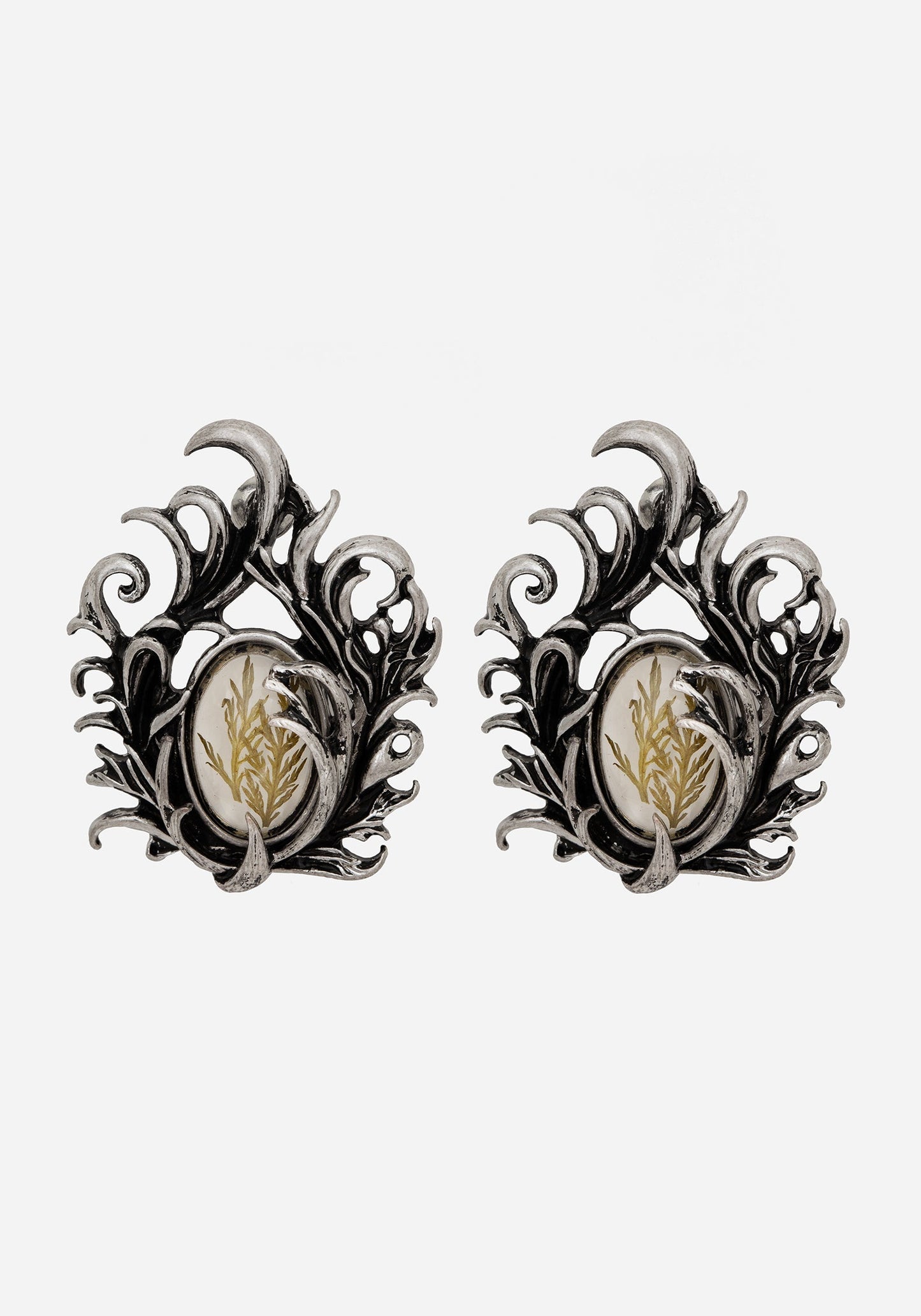 Marte Trapped Flower Earrings