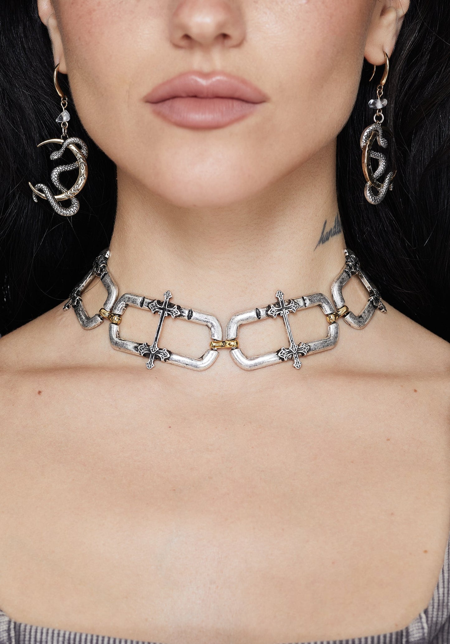 Electra Cross Link Chain Choker