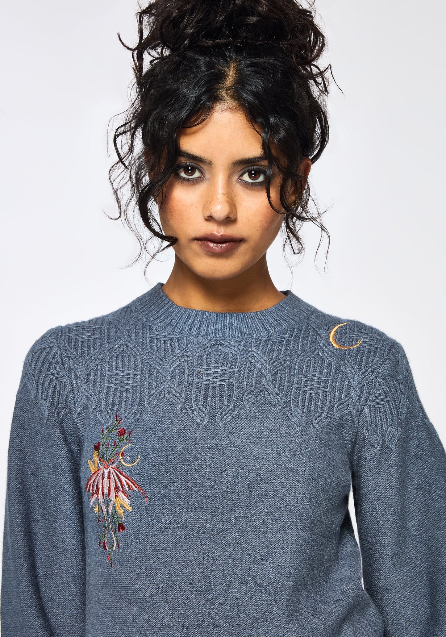Selenia Moth Embroidered Cable Twist Knit Jumper - Blue