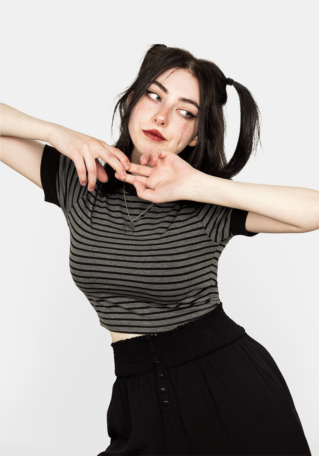 Moina Mock Neck Crop