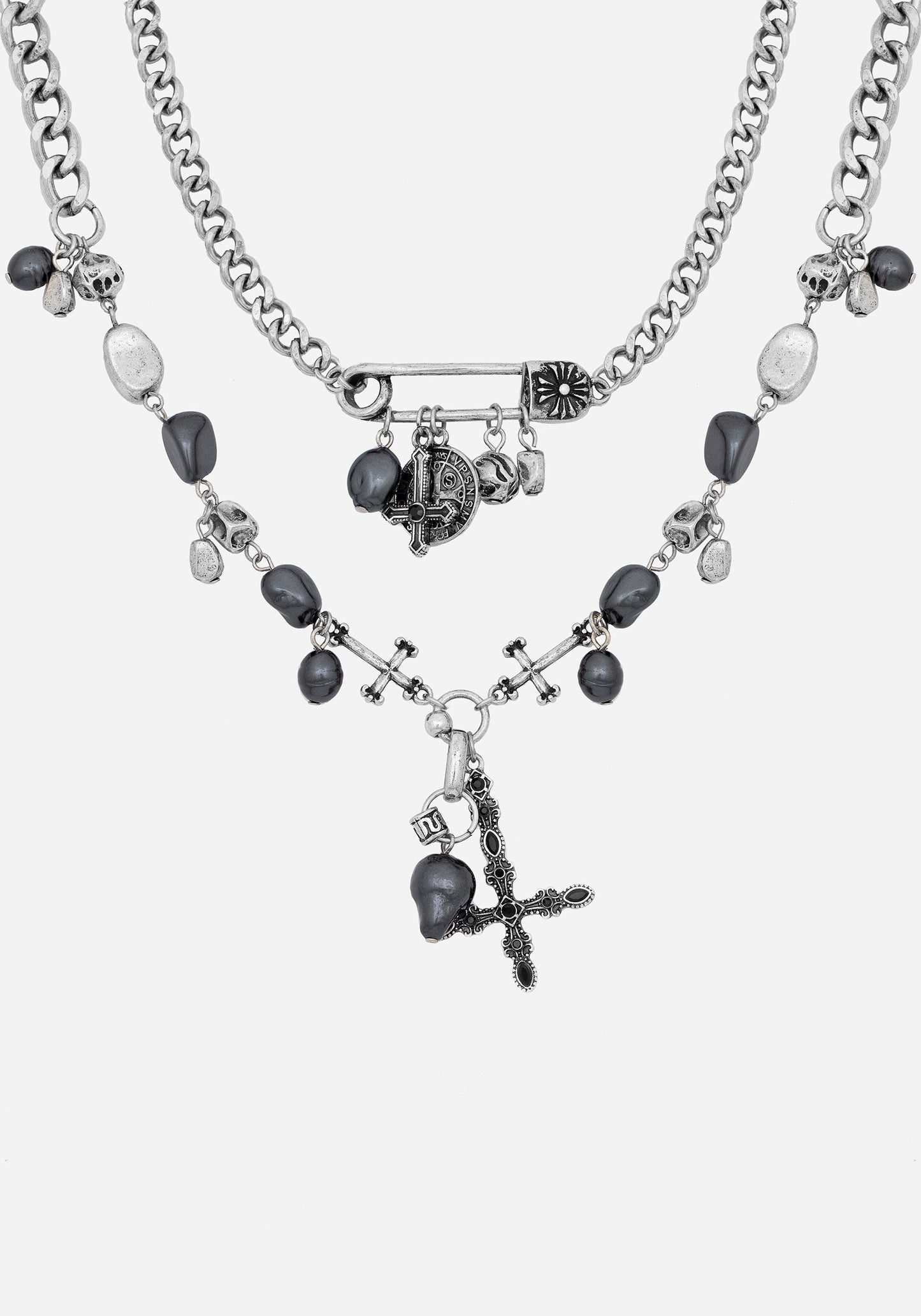 Leila Pearl Necklace Set