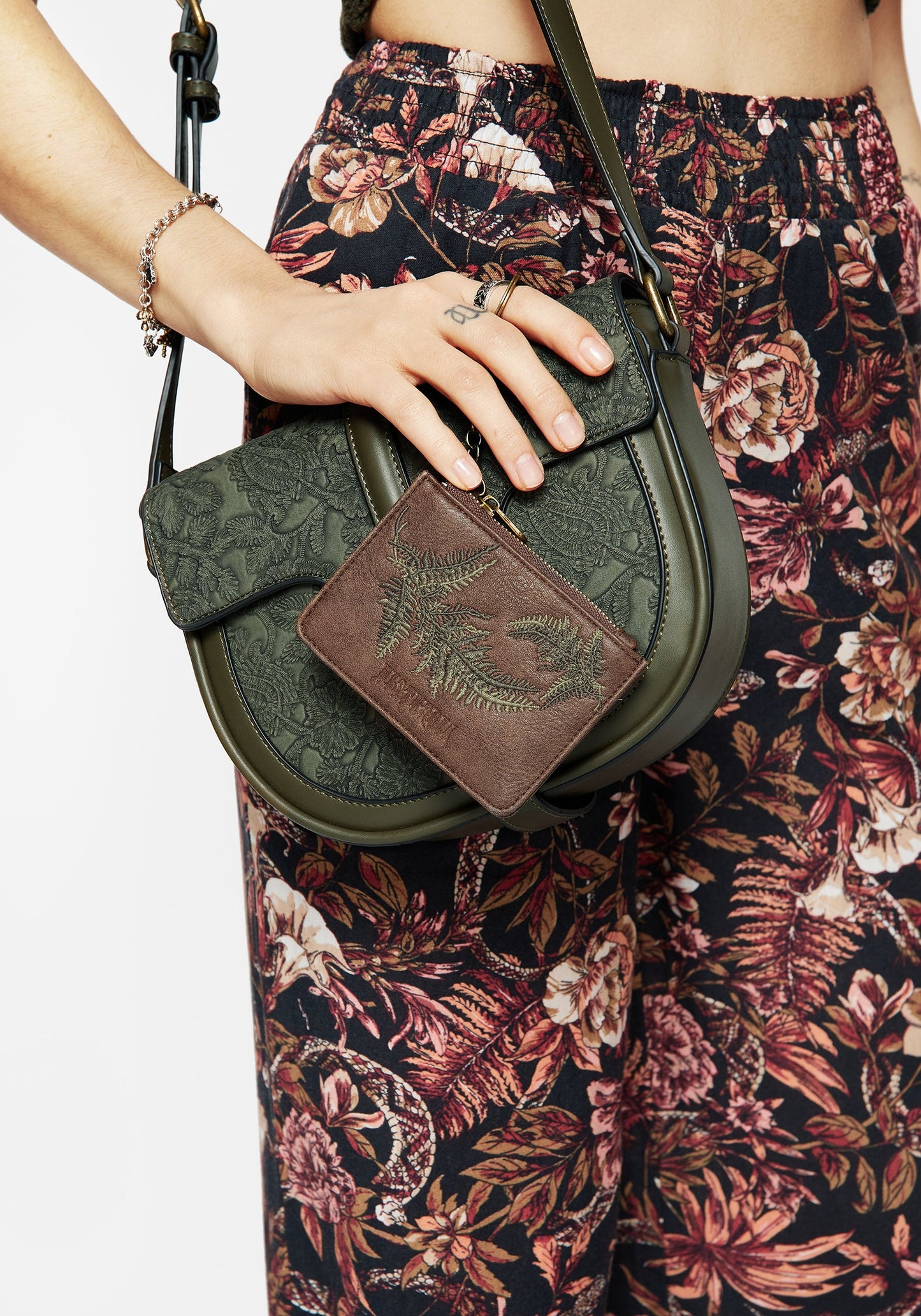 Fern Embroidered Card Holder