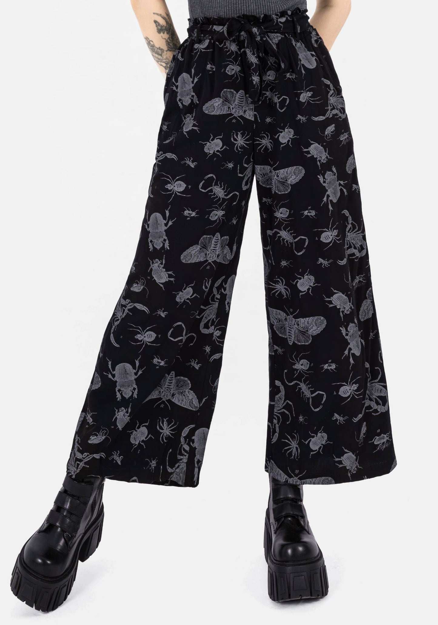 Parasite Bugs Wide Leg Paperbag Culotte Trousers - Black