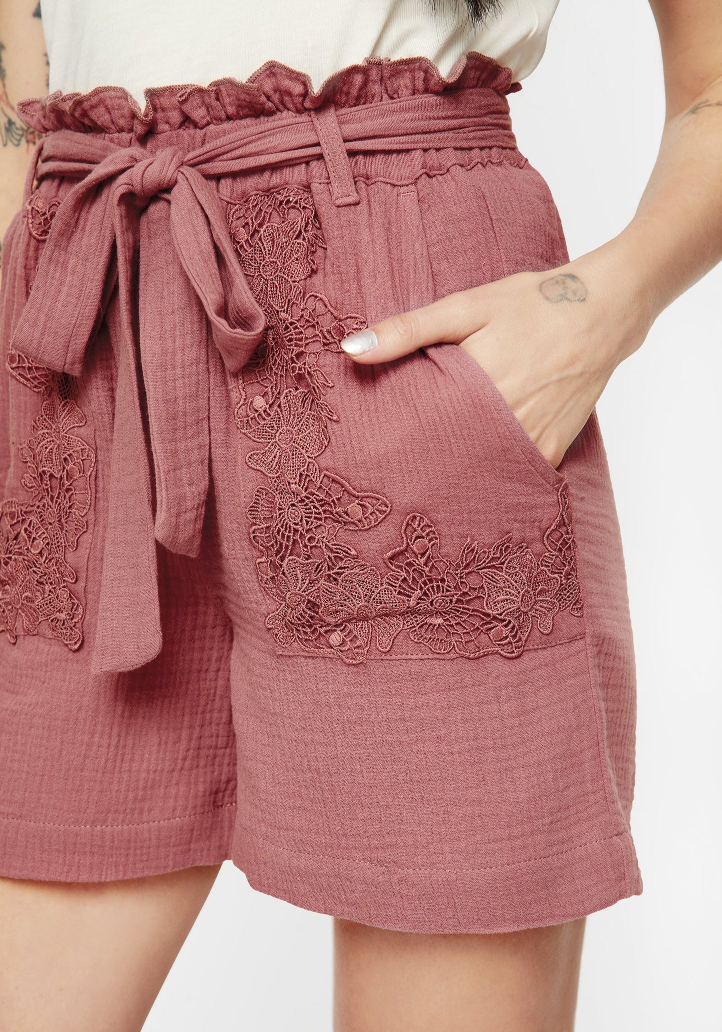 Rosamoth Applique Trim Cotton Tie Waist Shorts