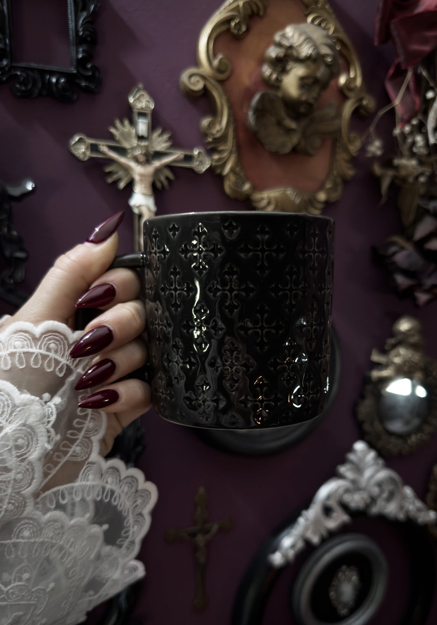 Crux Debossed Ombre Mug (4 Piece Set)